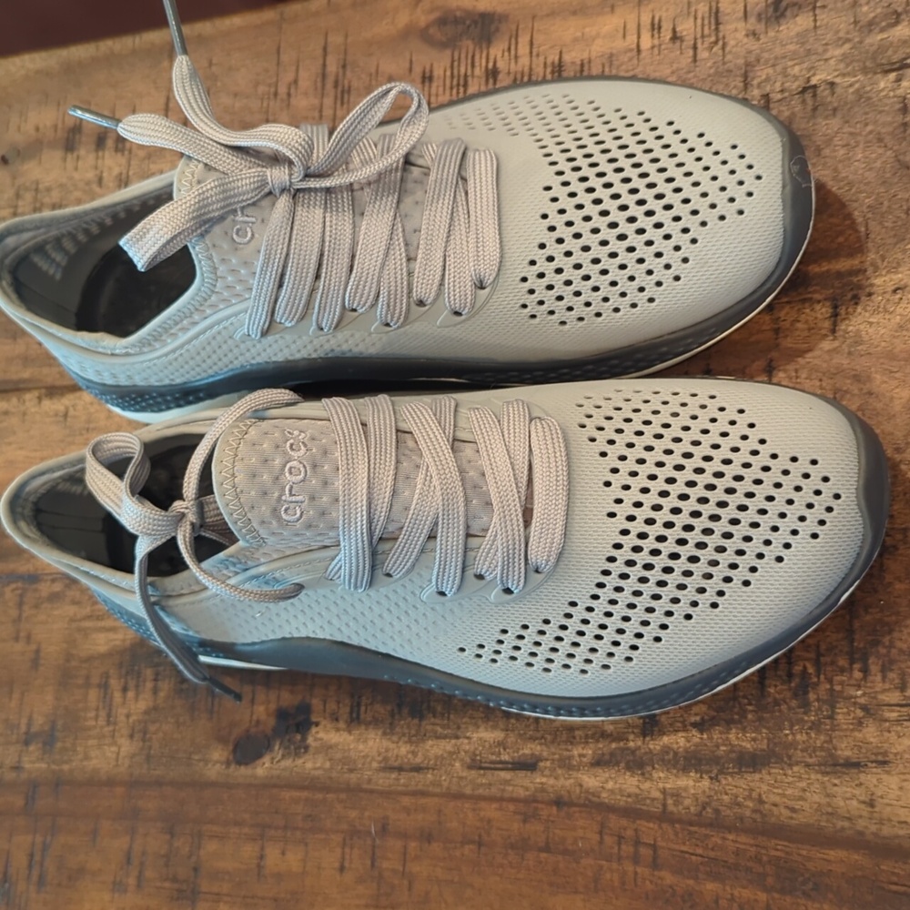 Women's Croc literide tennis shoes